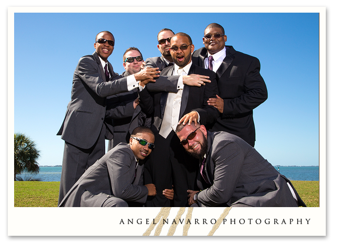 Hilarious Photo of Groomsmen and Groom