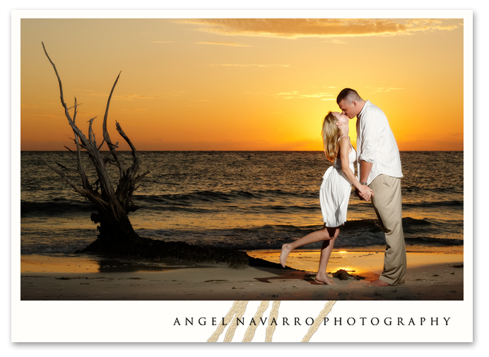 Beautiful later afternoon sunset engagement picture and photography in Sarasota.